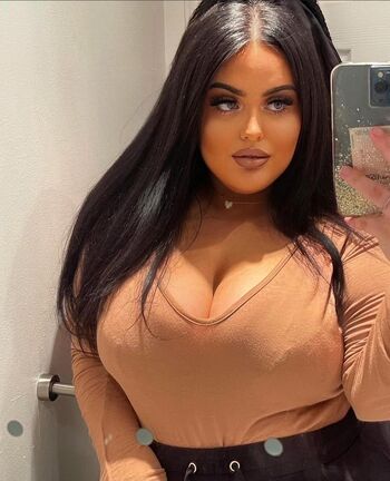 Full leaked Chloe jade private onlyfans photo