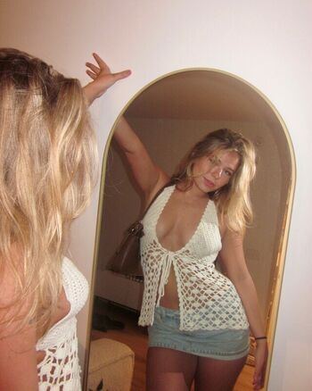Full leaked Chloe lafeve private onlyfans photo