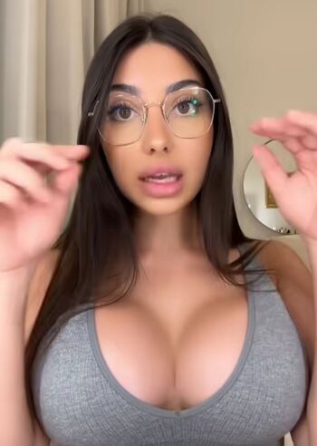 Full leaked Chloe mlc private onlyfans photo