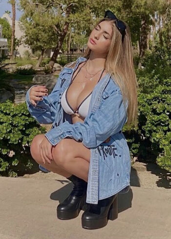 Full leaked Chloe simon private onlyfans photo