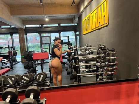 Full leaked Chloe yang private onlyfans photo