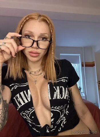 Full leaked Chloebennett private onlyfans photo