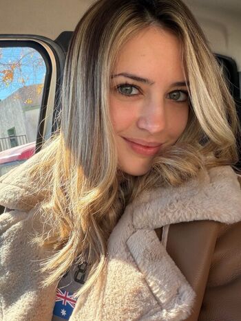 chloeecarterxo
