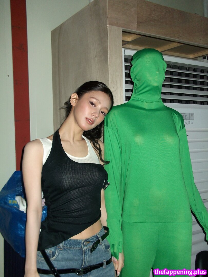 Cho Mi-yeon (Miyeon) - i-dle [(G)I-dle]