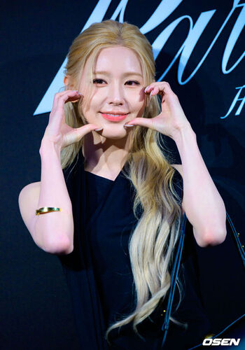 Cho Mi-yeon