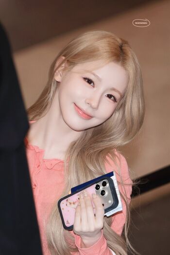 Cho Mi-yeon
