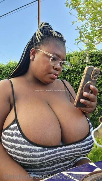 Full leaked Chocolatebeauty private onlyfans photo