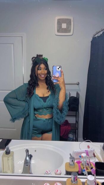 Full leaked Chocolatediosa private onlyfans photo
