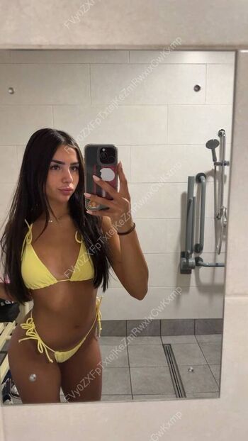 Full leaked Christabellaeee page private onlyfans photo