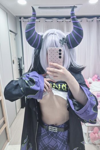 Full leaked Ave estel / private onlyfans photo