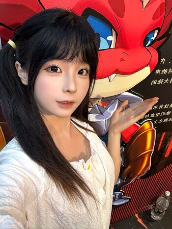 Full leaked Chunmomo page private onlyfans photo