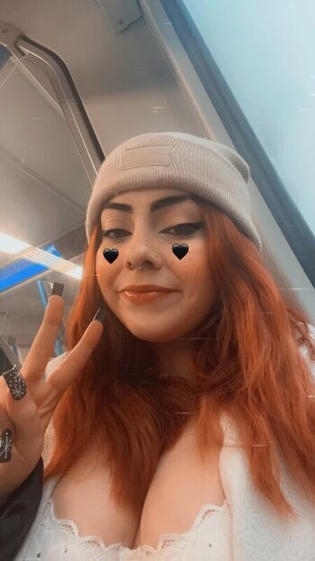 Full leaked Chx rliex private onlyfans photo