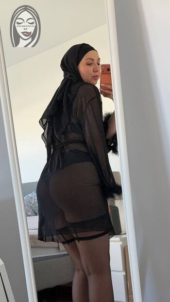 Full leaked Cigdem crystal private onlyfans photo