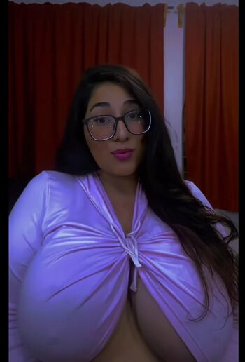 Full leaked Cinthia de leon private onlyfans photo