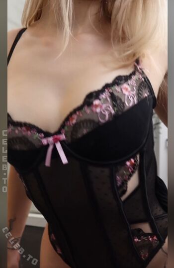 Full leaked Cirizzle private onlyfans photo