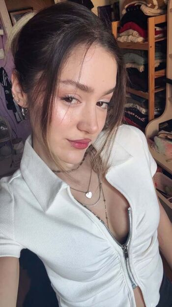 Full leaked Cisilleyup page private onlyfans photo