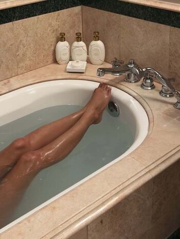 Full leaked Claire molin page private onlyfans photo