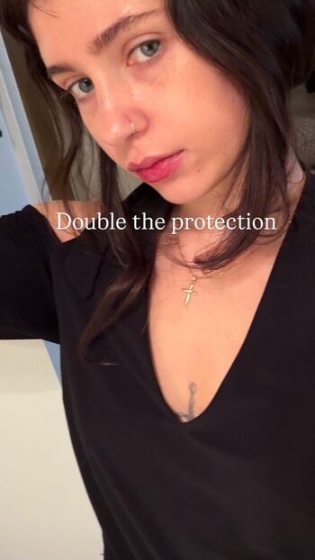 Full leaked Clairo private onlyfans photo
