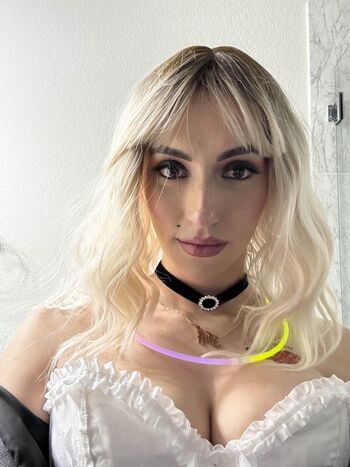 Full leaked Claraatwork private onlyfans photo