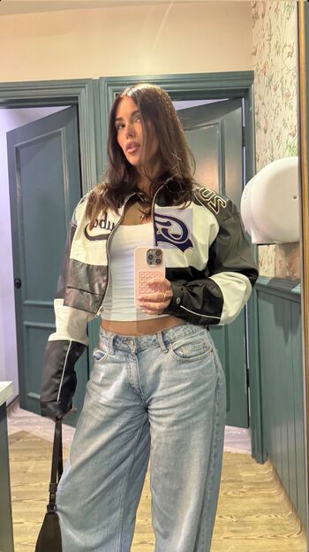 Full leaked Clarissa bea page private onlyfans photo