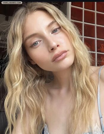 Full leaked Clarissa sirica page private onlyfans photo