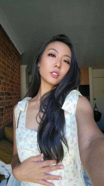 Classic_Christinee
