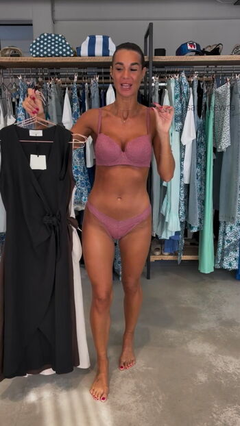 Full leaked Claudia magnabosco page private onlyfans photo