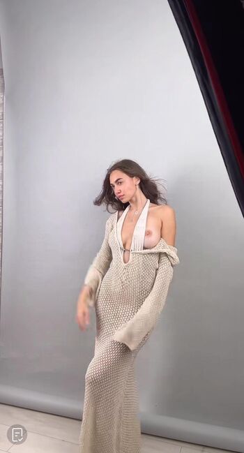 Full leaked Claudiroxa private onlyfans photo