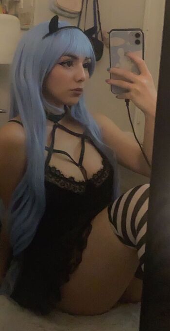 Full leaked Cloudy private onlyfans photo