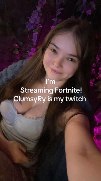 Full leaked Clumsyori private onlyfans photo