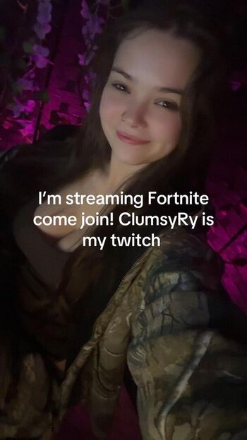 Full leaked Clumsyori private onlyfans photo