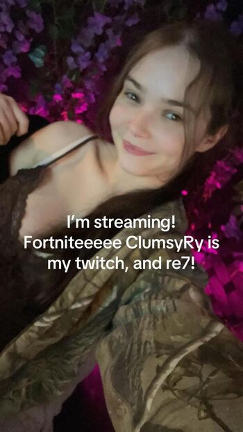Full leaked Clumsyori private onlyfans photo
