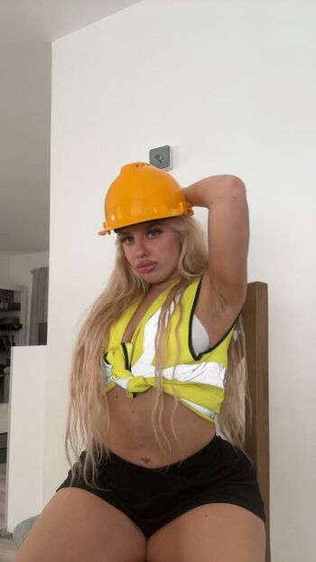 Full leaked Cocotheslvtxx private onlyfans photo
