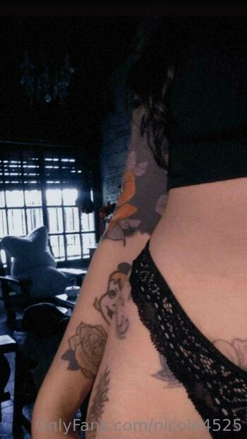 Full leaked Conejani private onlyfans photo