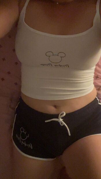 Full leaked Connaissances private onlyfans photo