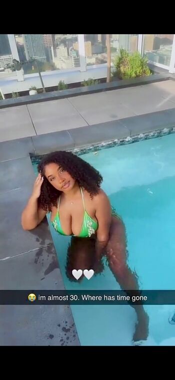 Full leaked Corie rayvon private onlyfans photo