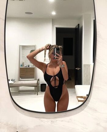 Full leaked Corinna kopf  page private onlyfans photo