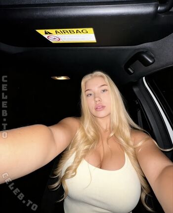 Full leaked Cosibabe private onlyfans photo
