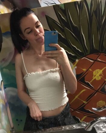 Full leaked Cosmicslxt private onlyfans photo