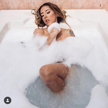 Full leaked Costa rica private onlyfans photo