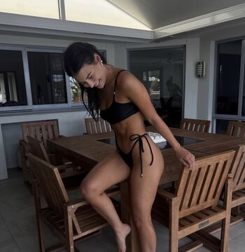 Full leaked Courtney hanson page private onlyfans photo