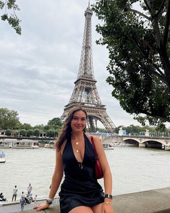 Full leaked Courtney sarault page private onlyfans photo