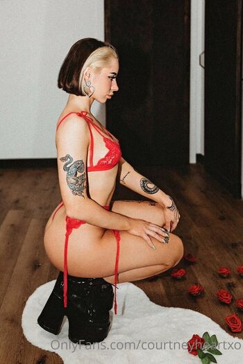 Full leaked Courtneyheartxo page private onlyfans photo