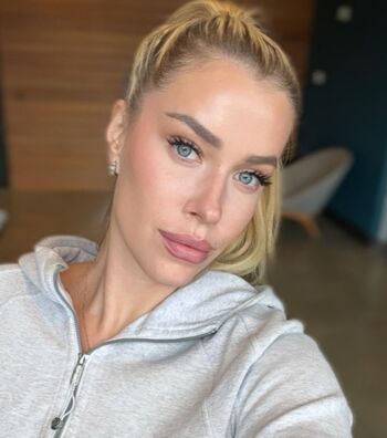 Full leaked Courtside les private onlyfans photo