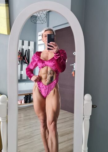 Full leaked Crazyxbody page private onlyfans photo