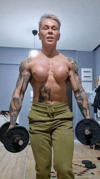 Full leaked Crazyxbody page private onlyfans photo