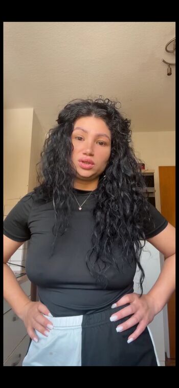 Full leaked Creata private onlyfans photo