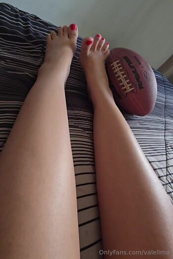 Full leaked Crissvafeetlove private onlyfans photo