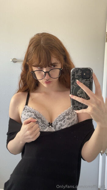 Full leaked Crrofficial page private onlyfans photo