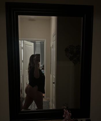 Full leaked Crybabyrubie private onlyfans photo
